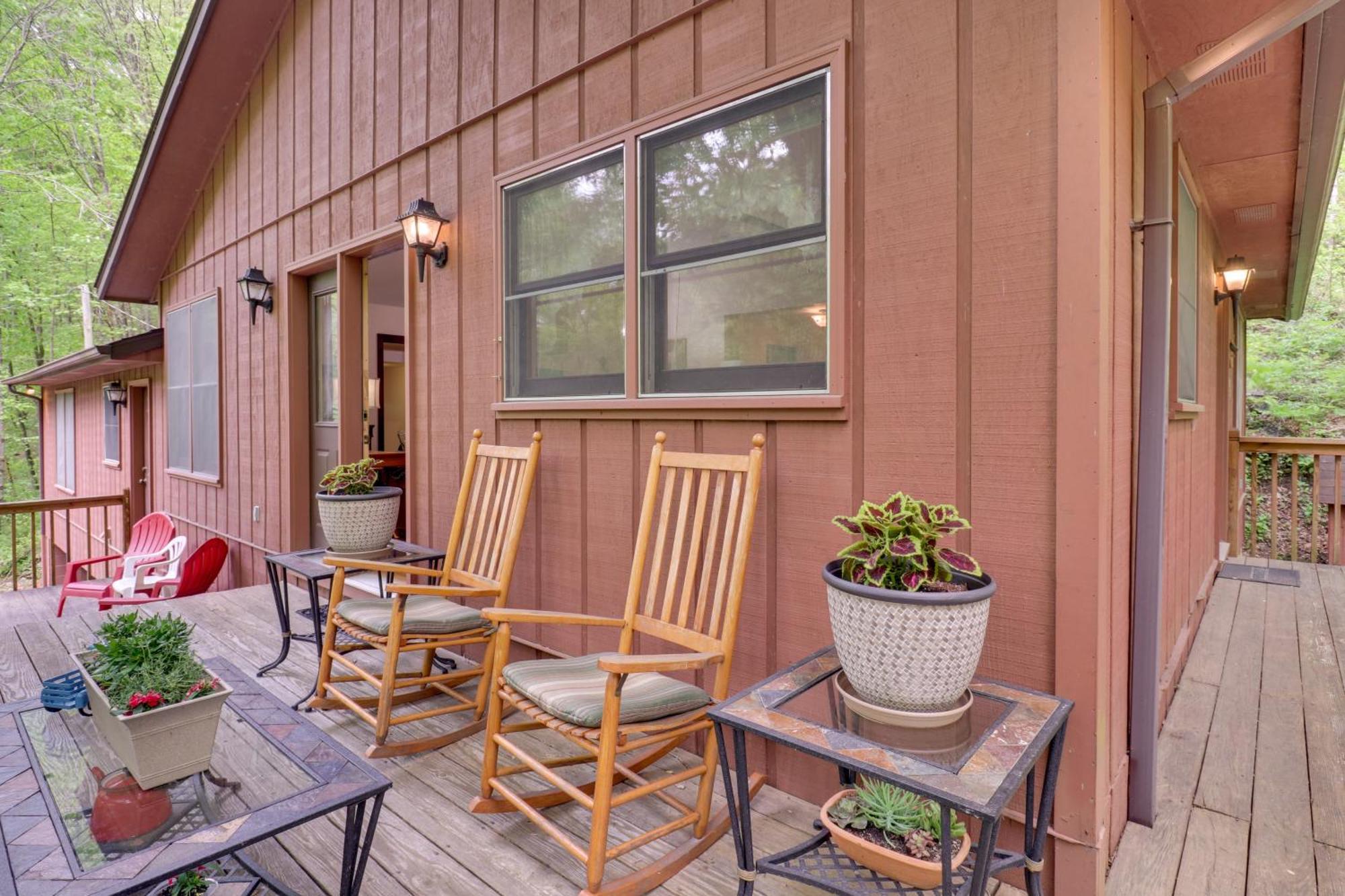 Cozy Whittier Home With Fire Pits Less Than 15 Mi To Hiking! Kültér fotó
